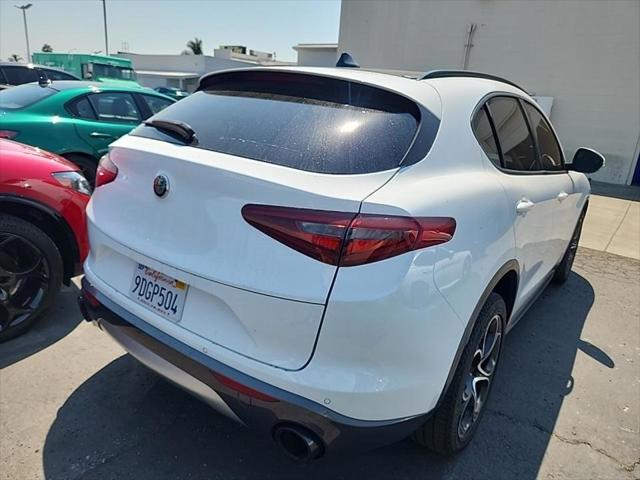 2022 Alfa Romeo Stelvio Ti AWD