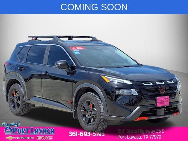 2025 Nissan Rogue Rock Creek