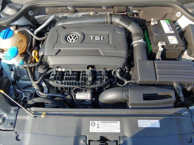 2017 Volkswagen Jetta 1.8T SEL