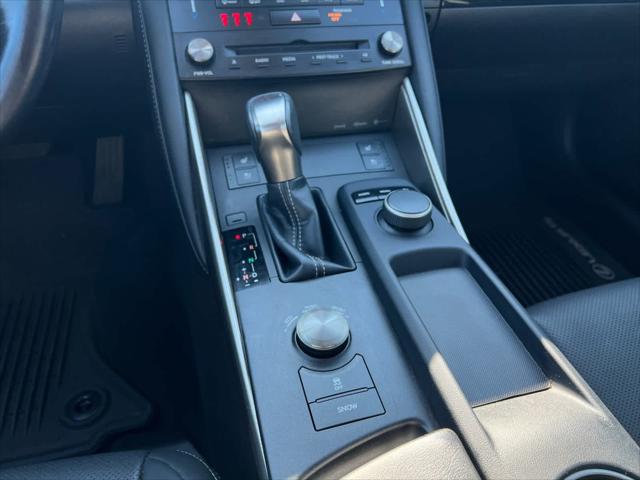 2017 Lexus IS 300 AWD