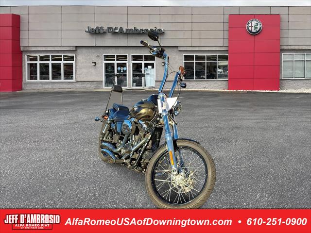 2017 Harley-Davidson Wide Glide Base