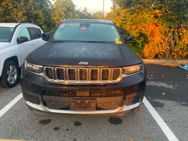 2022 Jeep Grand Cherokee L Laredo 4x4