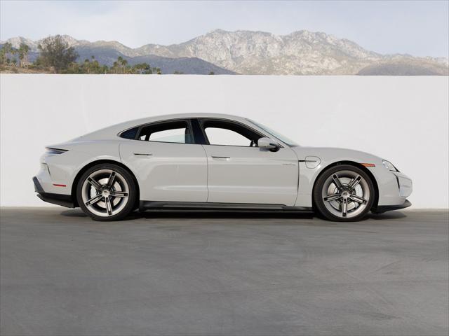2025 Porsche Taycan Turbo