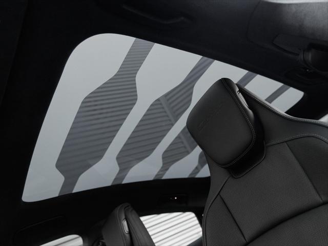 2025 Porsche Taycan Turbo