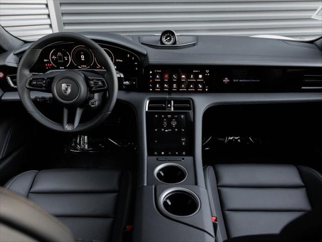 2025 Porsche Taycan Turbo