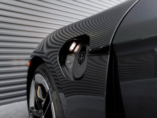 2025 Porsche Taycan 4S