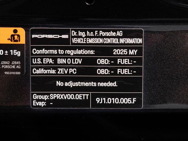 2025 Porsche Taycan 4S
