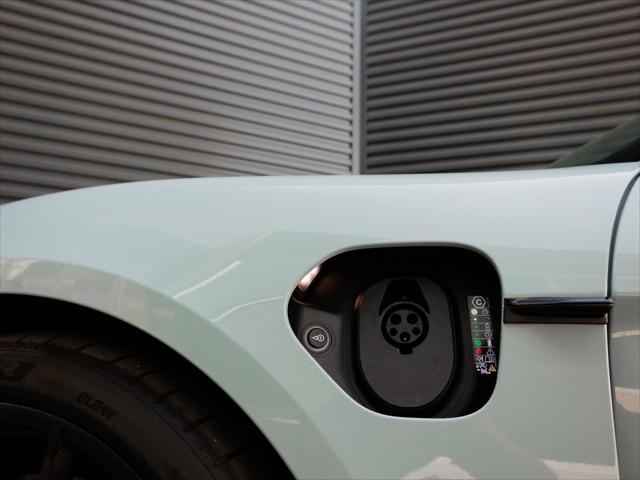 2025 Porsche Taycan GTS