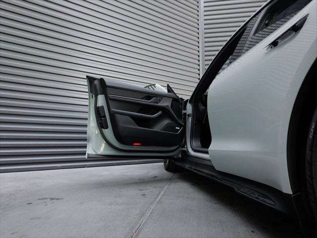 2025 Porsche Taycan GTS