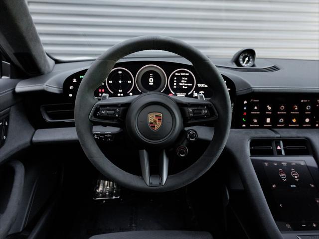 2025 Porsche Taycan GTS