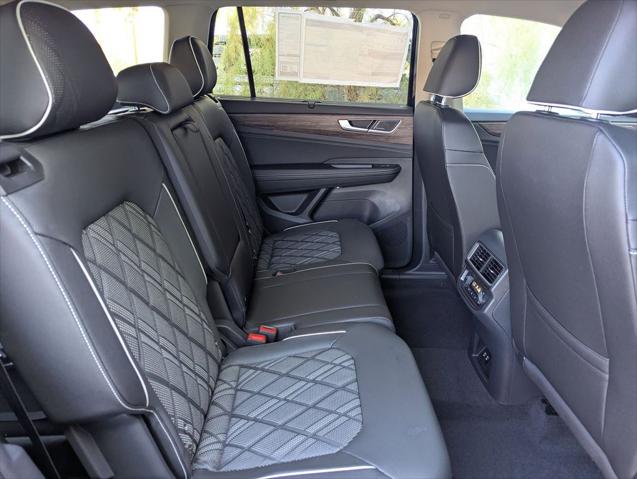 2026 Volkswagen Atlas 2.0T SEL Premium R-Line