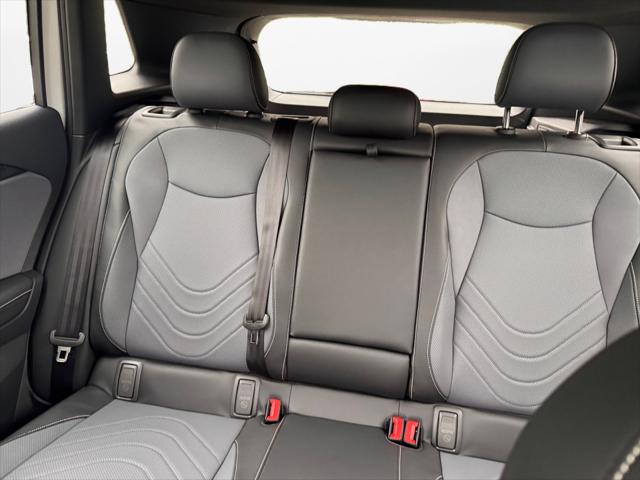 2025 Volkswagen Tiguan 2.0T SE R-Line Black