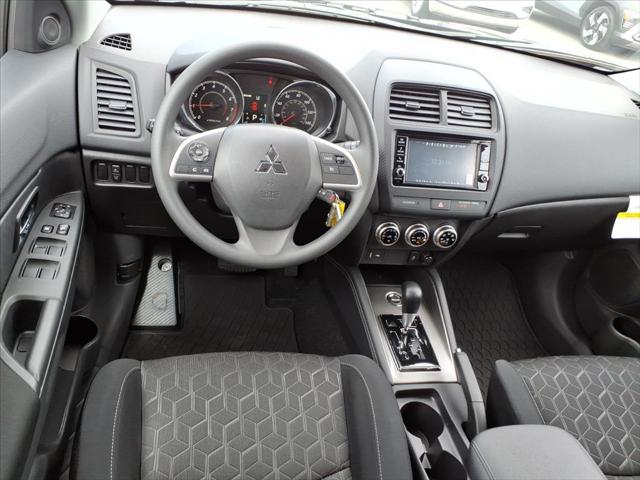 2025 Mitsubishi Outlander Sport ES