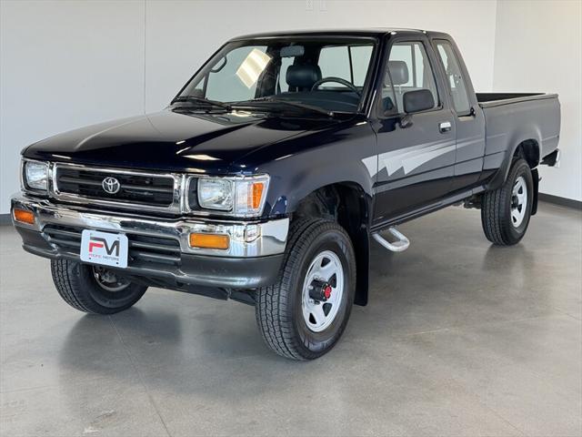 1992 Toyota 4WD Trucks Deluxe 2dr Deluxe