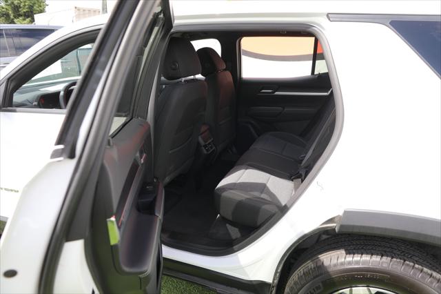 2025 GMC Terrain AWD Elevation