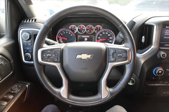 2021 Chevrolet Silverado 1500 4WD Crew Cab Short Bed LT