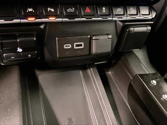 2022 GMC Sierra 1500 Limited 4WD Crew Cab Short Box SLT