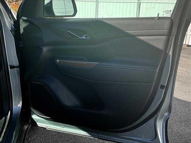 2023 GMC Acadia AWD SLE