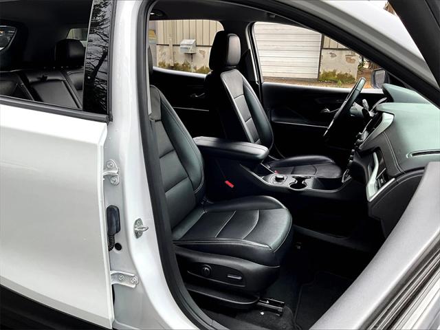2023 GMC Terrain AWD SLT
