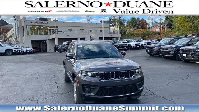 2025 Jeep Grand Cherokee GRAND CHEROKEE LAREDO X 4X4 2025 Jeep Grand Cherokee GRAND CHEROKEE LAREDO X 4X4