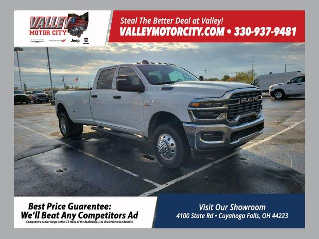 2026 RAM Ram 3500 RAM 3500 TRADESMAN CREW CAB 4X4 8 BOX