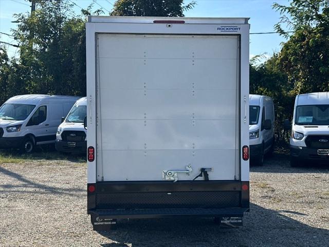 2026 Ford E-350 Cutaway Base Cutaway