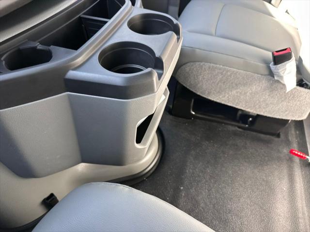 2026 Ford E-350 Cutaway Base Cutaway