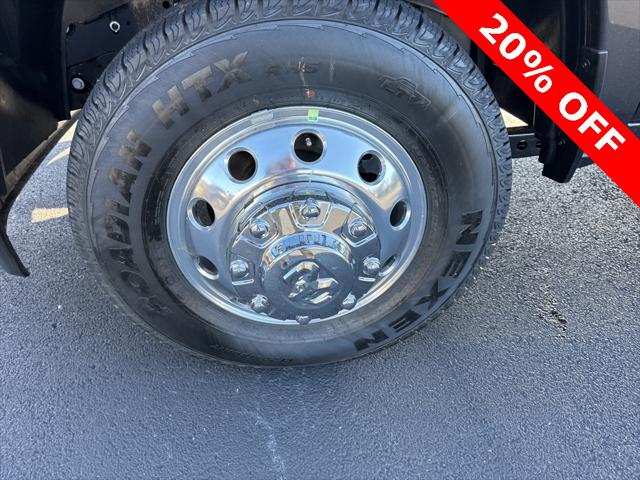 2026 RAM Ram 3500 Chassis Cab RAM 3500 TRADESMAN CREW CAB CHASSIS 4X4 60 CA 2026 RAM Ram 3500 Chassis Cab RAM 3500 TRADESMAN CREW CAB CHASSIS 4X4 60 CA