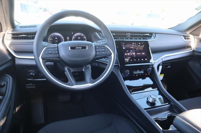 2025 Jeep Grand Cherokee GRAND CHEROKEE LAREDO X 4X2 2025 Jeep Grand Cherokee GRAND CHEROKEE LAREDO X 4X2