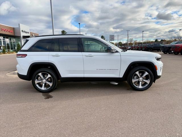 2025 Jeep Grand Cherokee GRAND CHEROKEE LIMITED 4X4 2025 Jeep Grand Cherokee GRAND CHEROKEE LIMITED 4X4