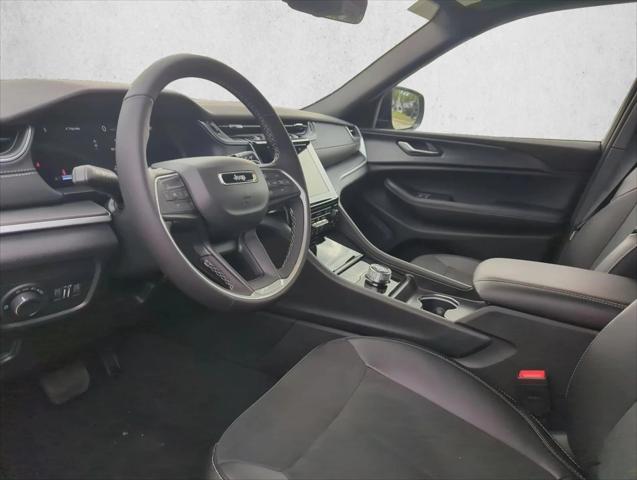 2025 Jeep Grand Cherokee GRAND CHEROKEE ALTITUDE X 4X2