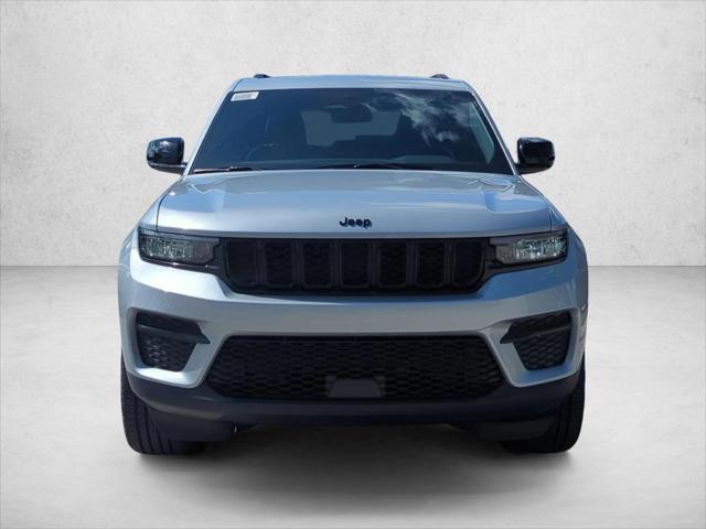 2025 Jeep Grand Cherokee Altitude X 4x2