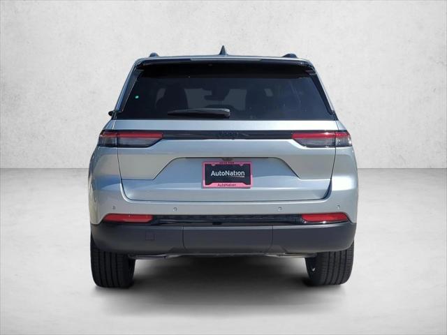 2025 Jeep Grand Cherokee Altitude X 4x2