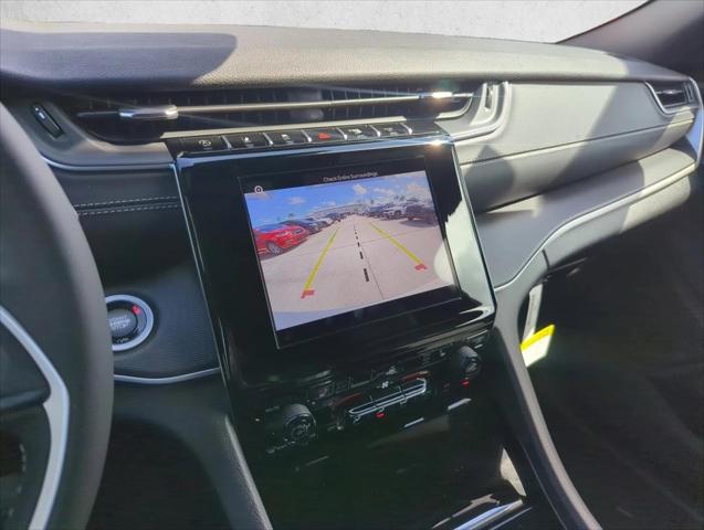 2025 Jeep Grand Cherokee Altitude X 4x2