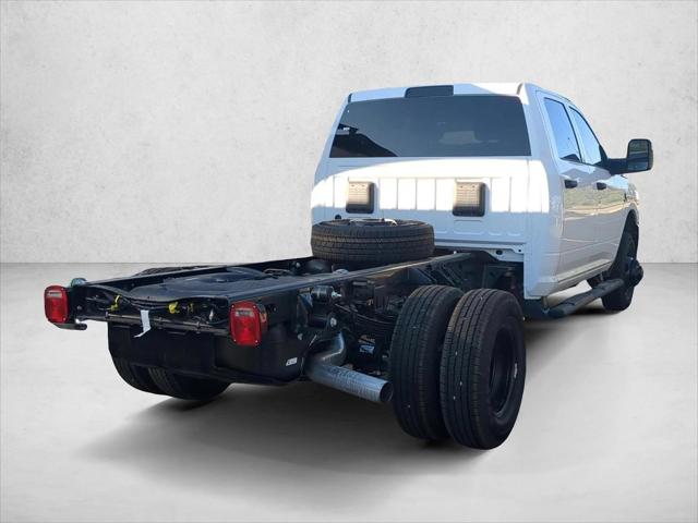 2026 RAM Ram 3500 Chassis Cab RAM 3500 TRADESMAN CREW CAB CHASSIS 4X4 60 CA