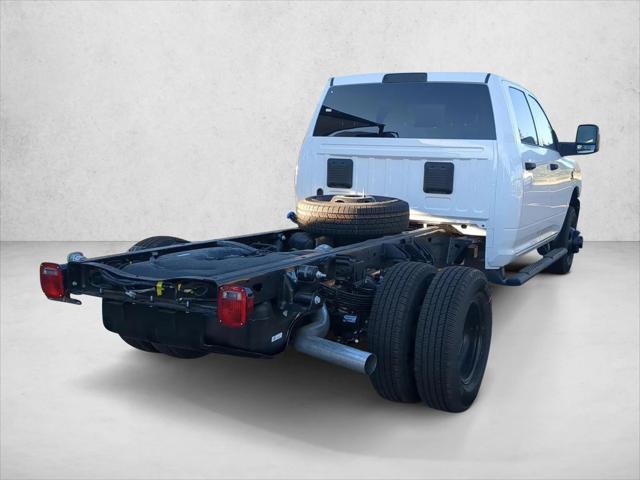 2026 RAM Ram 3500 Chassis Cab RAM 3500 TRADESMAN CREW CAB CHASSIS 4X4 60 CA