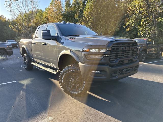 2026 Ram 2500 Tradesman Crew Cab 4x4 64 Box