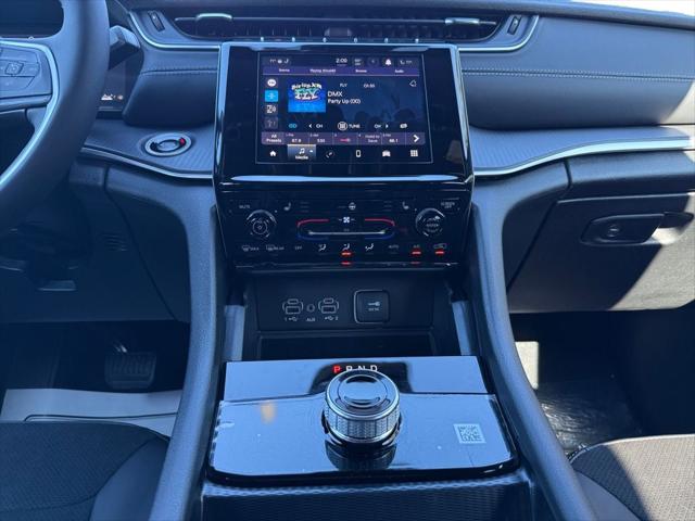2025 Jeep Grand Cherokee Altitude X 4x2