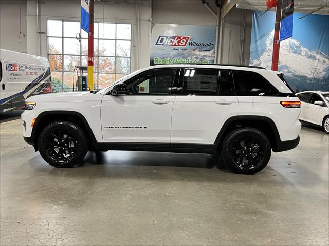 2025 Jeep Grand Cherokee GRAND CHEROKEE ALTITUDE X 4X4