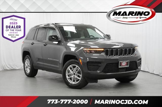 2025 Jeep Grand Cherokee GRAND CHEROKEE LAREDO X 4X4