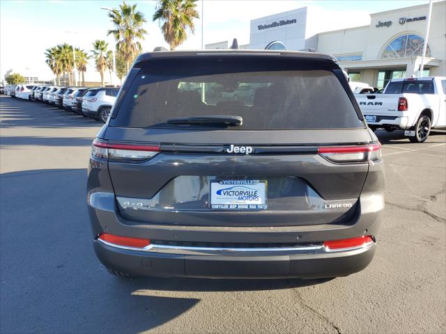 2025 Jeep Grand Cherokee GRAND CHEROKEE LAREDO X 4X4