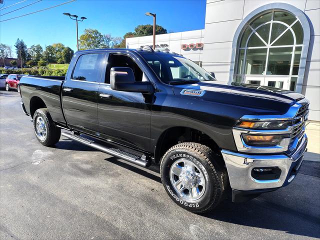 2026 RAM Ram 2500 RAM 2500 TRADESMAN CREW CAB 4X4 64 BOX