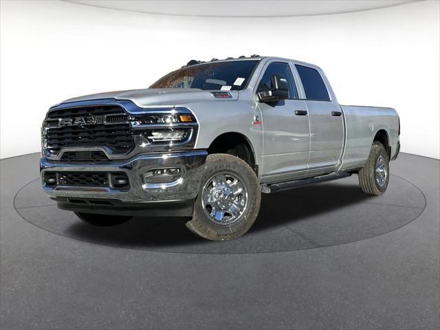 2026 RAM Ram 3500 RAM 3500 TRADESMAN CREW CAB 4X4 8 BOX