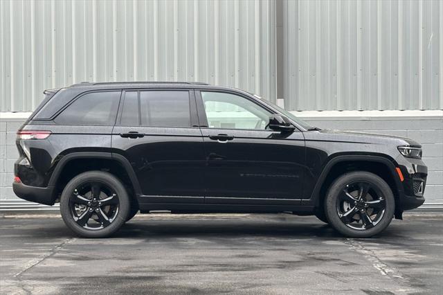 2025 Jeep Grand Cherokee GRAND CHEROKEE ALTITUDE X 4X4 2025 Jeep Grand Cherokee GRAND CHEROKEE ALTITUDE X 4X4
