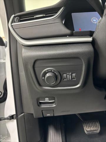 2025 Jeep Grand Cherokee Altitude X 4x4