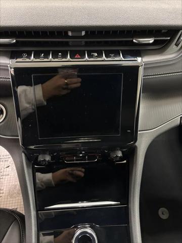 2025 Jeep Grand Cherokee Altitude X 4x4