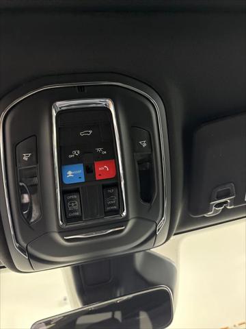 2025 Jeep Grand Cherokee Altitude X 4x4