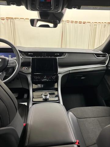 2025 Jeep Grand Cherokee Altitude X 4x4