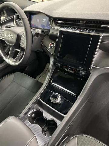2025 Jeep Grand Cherokee Altitude X 4x4