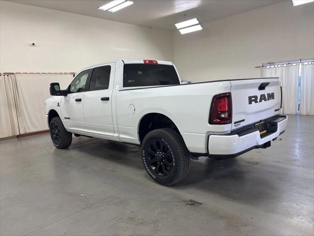 2026 Ram 3500 Big Horn Crew Cab 4x4 6'4" Box
